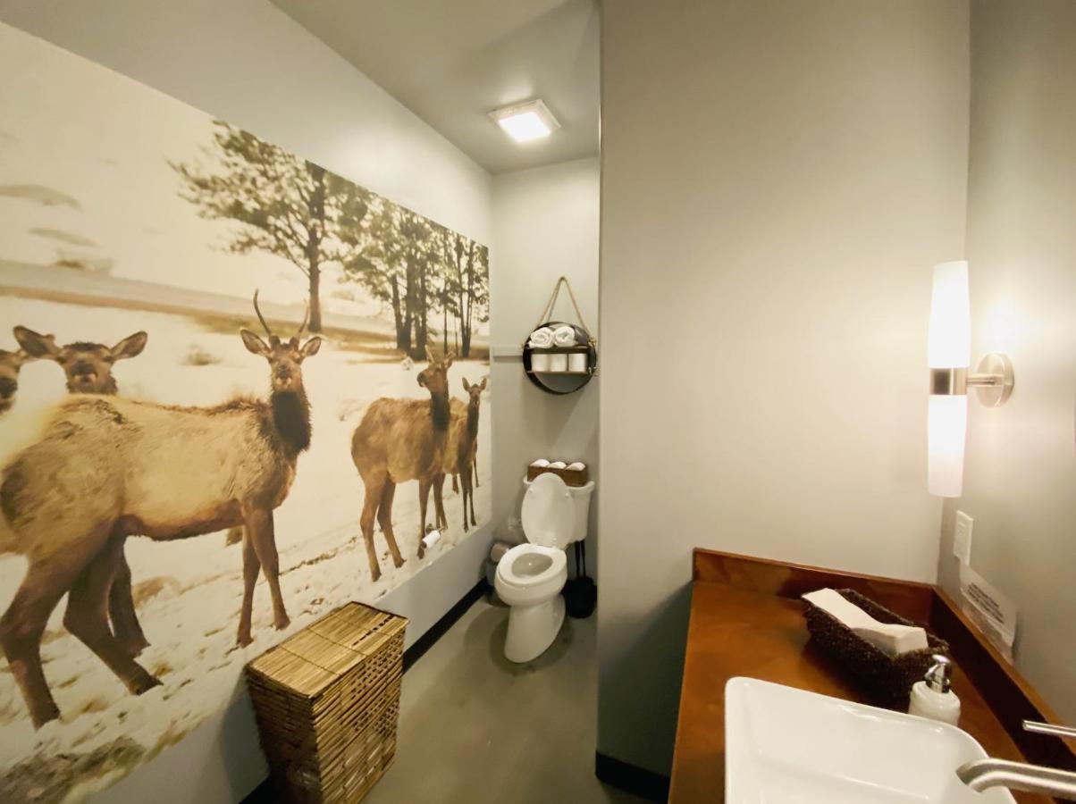 Dreamcatcher Tipi Hotel Гардинер Экстерьер фото