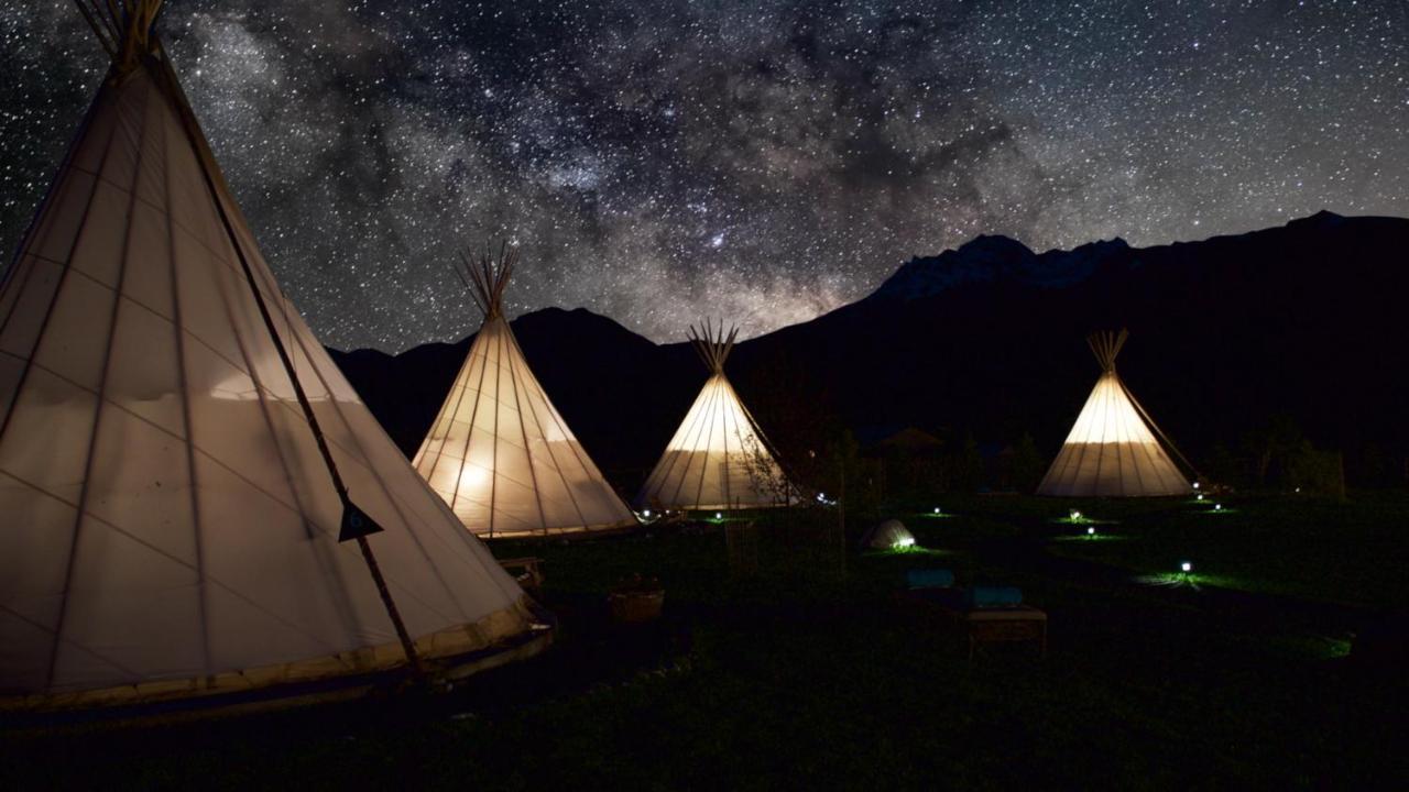 Dreamcatcher Tipi Hotel Гардинер Экстерьер фото